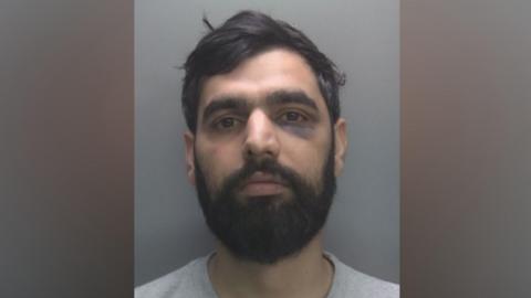 Mugshot of Parvinder Singh