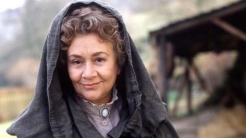 Joan Plowright in period costume