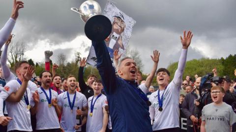 Merthyr celebrate promotion to National League North 