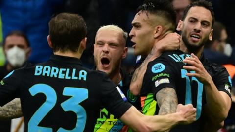 Inter Milan players celebrate scoring against Empoli