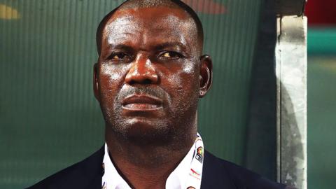 Augustine Eguavoen in the Nigeria dugout