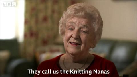 Knitting Nanas