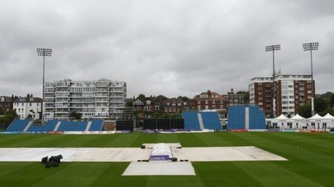 There was more play at Hove than in the four other games combined but the Sussex-Kent match also finally got abandoned at 18:00 BST