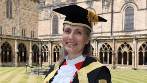 Dr Fiona Hill at Durham Cathedral