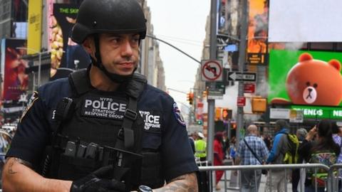 New York Police Department (NYPD) Counterterrorism units patrol Times Square in New York City (23 May 2017)