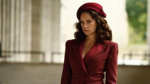 Ruth Wilson outside Cathays Park in His Dark Materials