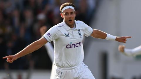 Stuart Broad