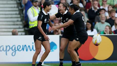 New Zealand players celebrate