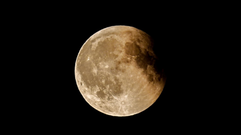 The total eclipse 'Blood Moon' over Liverpool last night which looks more orange than red