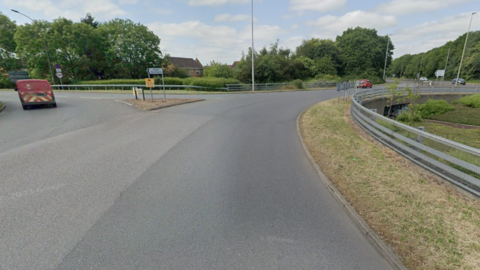 Google street view of the Newcombe way roundabout 