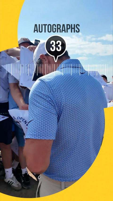 Rory McIlroy signing autographs