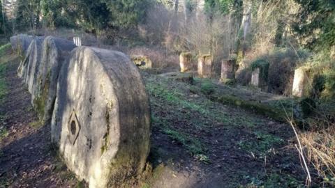 Stones in the gunpowder mills
