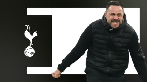 Roberto de Zerbi celebrating, in front of a white and black background and the Tottenham club crest