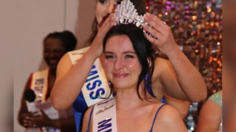 Crowning of Lauren Jennings as Miss Essex 2024 