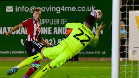 Ilmari Niskanen scores for Exeter City