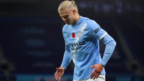 Erling Haaland does the robot celebration