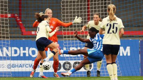 Michelle Agyemang scores for Brighton