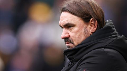 Daniel Farke on the touchline