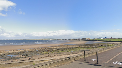 A view across the bay at Prestwick from the National Cycle Route 7 at Prestwick promenade. 