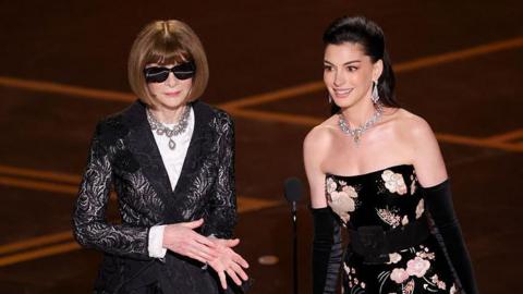 Live: 2 artistic awards for Frankenstein by Mexican Guillermo del Toro; Follow the Oscars