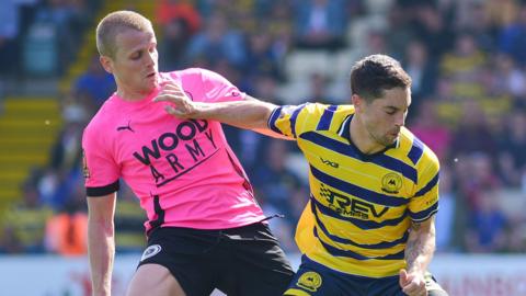 Action from Torquay United v Boreham Wood