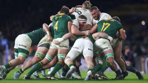 England play South Africa