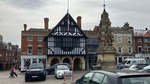 Saffron Walden: 'Life in the UK's best place to live' - BBC News