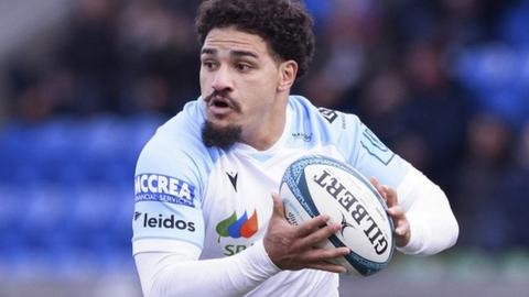 Glasgow Warriors centre Sione Tuipulotu