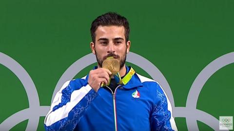 Kianoush Rostami wins gold in the men's 85kg weightlifting in Rio Olympics, August 2016
