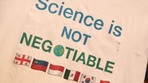 T-shirt with slogan at Bonn conference