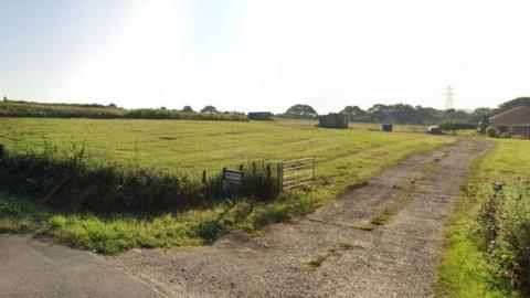 The proposed Acorn Farm development site on Horsebridge Hill.