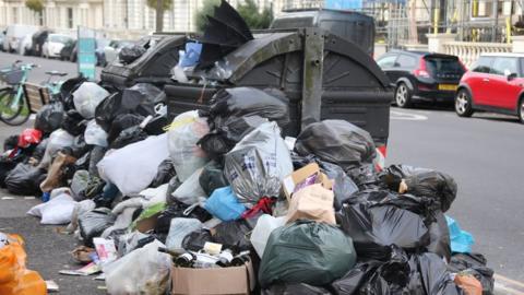 Brighton Rubbish pile up