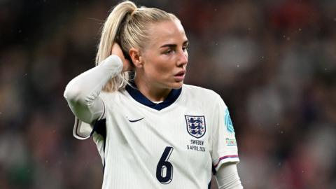 Alex Greenwood reacts during the game against Sweden
