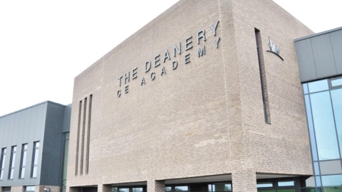 The Deanery Academy, Swindon