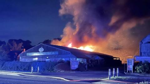 Fire at Gonalston Farm Shop