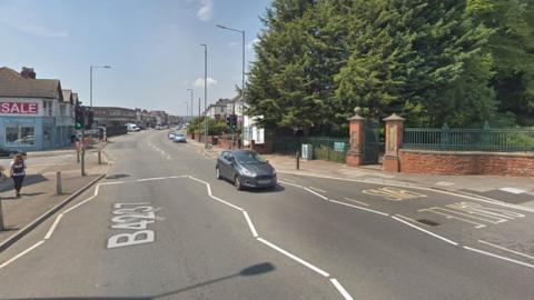 Chepstow Road near Beechwood park in Newport