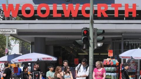 Woolworth in Germany with lots of people outside