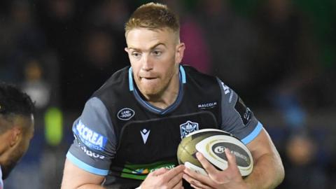 Kyle Steyn scored Glasgow's third try in the west of France