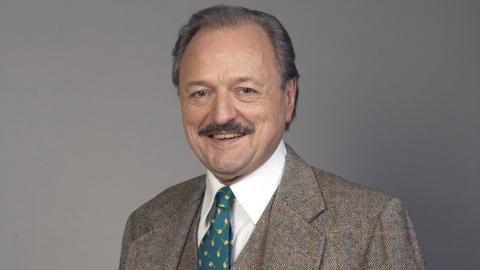 Peter Bowles