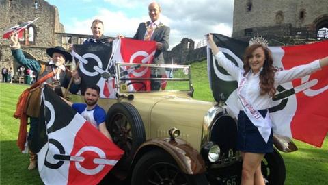 Front, Miss Black Country, Abigail Cutler, with Steve Edwards from the Black Country Festival, Adrian Durkin in costume. Back councillor Pete Lowe and councillor Mohammed Hanif