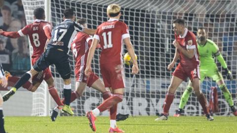 St Mirren v Aberdeen