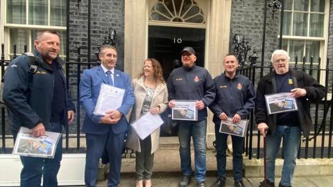 Campaigners concerned about coastal erosion have been to Downing Street to hand in a petition