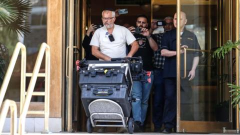 Inspectors and police raid Al Jazeera offices in Jerusalem