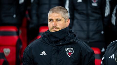 Carl Robinson as manager of DC United