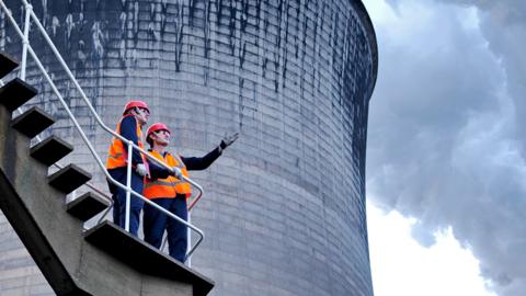 Workers at coal powered power station in Retford, UK