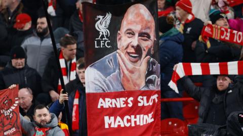 A banner of Arne Slot