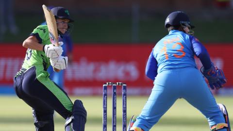 Ireland batter Gaby Lewis and India wicketkeeper Richa Ghosh