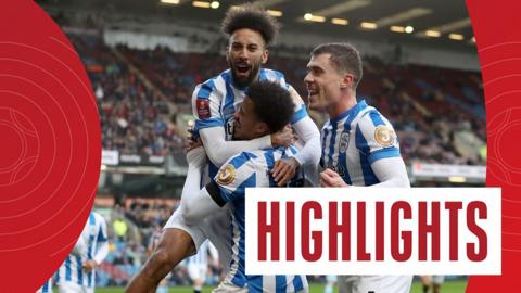 Highlights: Burnley 1-2 Huddersfield Town