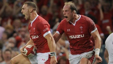 George North ac Alun Wyn Jones