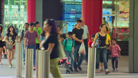 Chinese shoppers